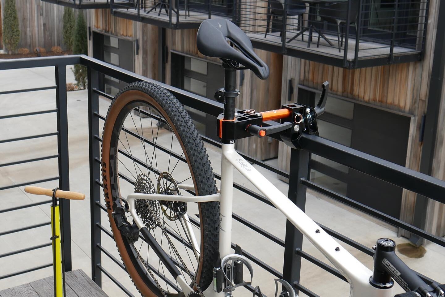 Smallest bike discount stand